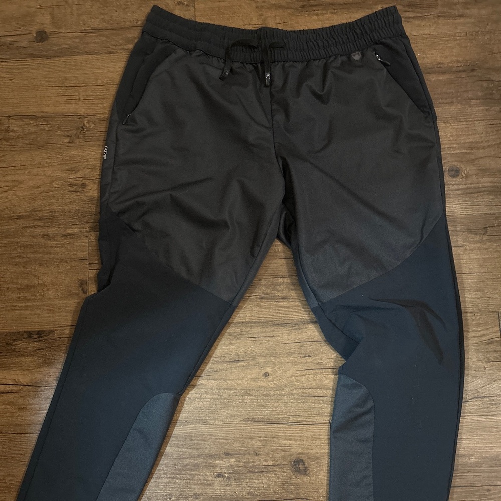 Under Armour  Windstopper Navy Pants